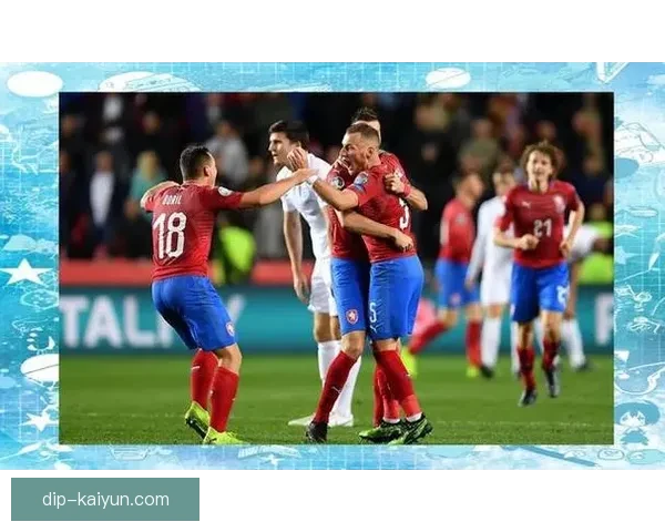 欧洲杯即将到来，夜场氛围备受期待，球迷热情高涨。