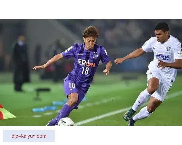 劳塔罗跑位与预判能力持续提升，进攻端表现稳健